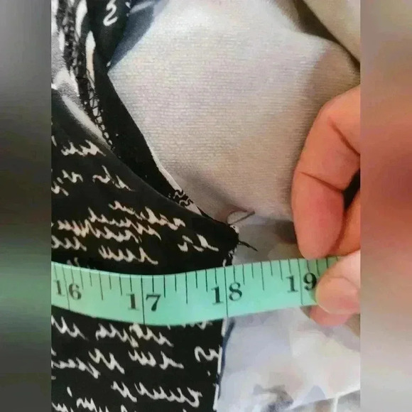 TERRA NOSTRA | Black  and White Maxi Dress, Ptp 18'' - Picture 4 of 5